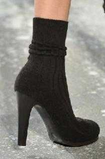 calcetinshoe.jpg