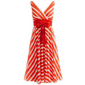 http://img.webdelamoda.com/wp-content/uploads/2009/07/vestido-de-rayas.jpeg