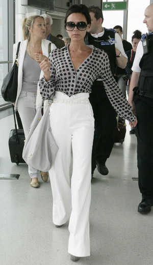 victoria-beckham-polka-dot-05