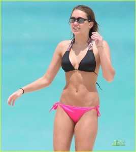 vikiniMileyCyrus02