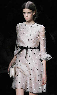 Valentino Fashion Spring Summer 2010-20111