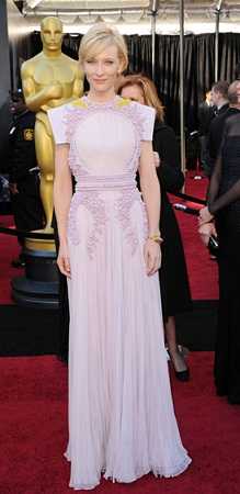 The Red Carpet at The 2011 Oscars3